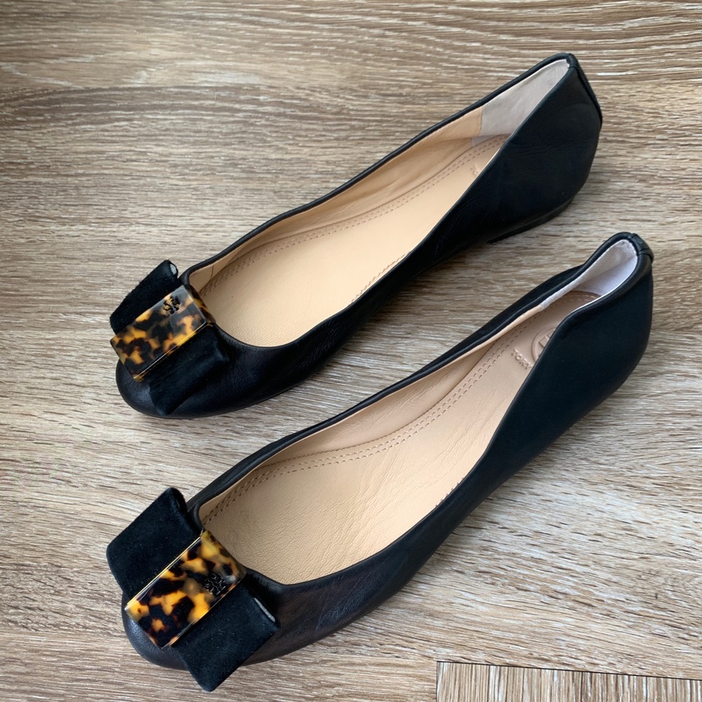 NWOT Tory Burch Black and Tortoise Shell Flats(8)
